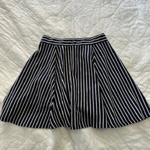 Divided Black Skirt w/ White Stripes – Trendy & Barely Worn